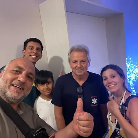 Casa Meravigliosa Fonseca شقة
